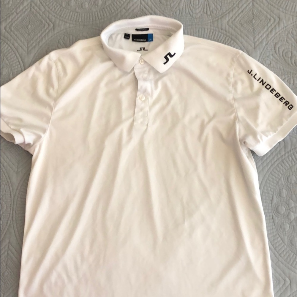 Men’s white golf tee